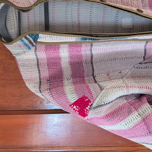 Namai Ladhiya Quilted Patchwork Kantha Jacket - Picture 10 of 12